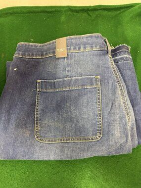 Torrid Jeans Women's 20R High Rise Wide Leg Vtg. Stretch Denim Pants 5 Pocket